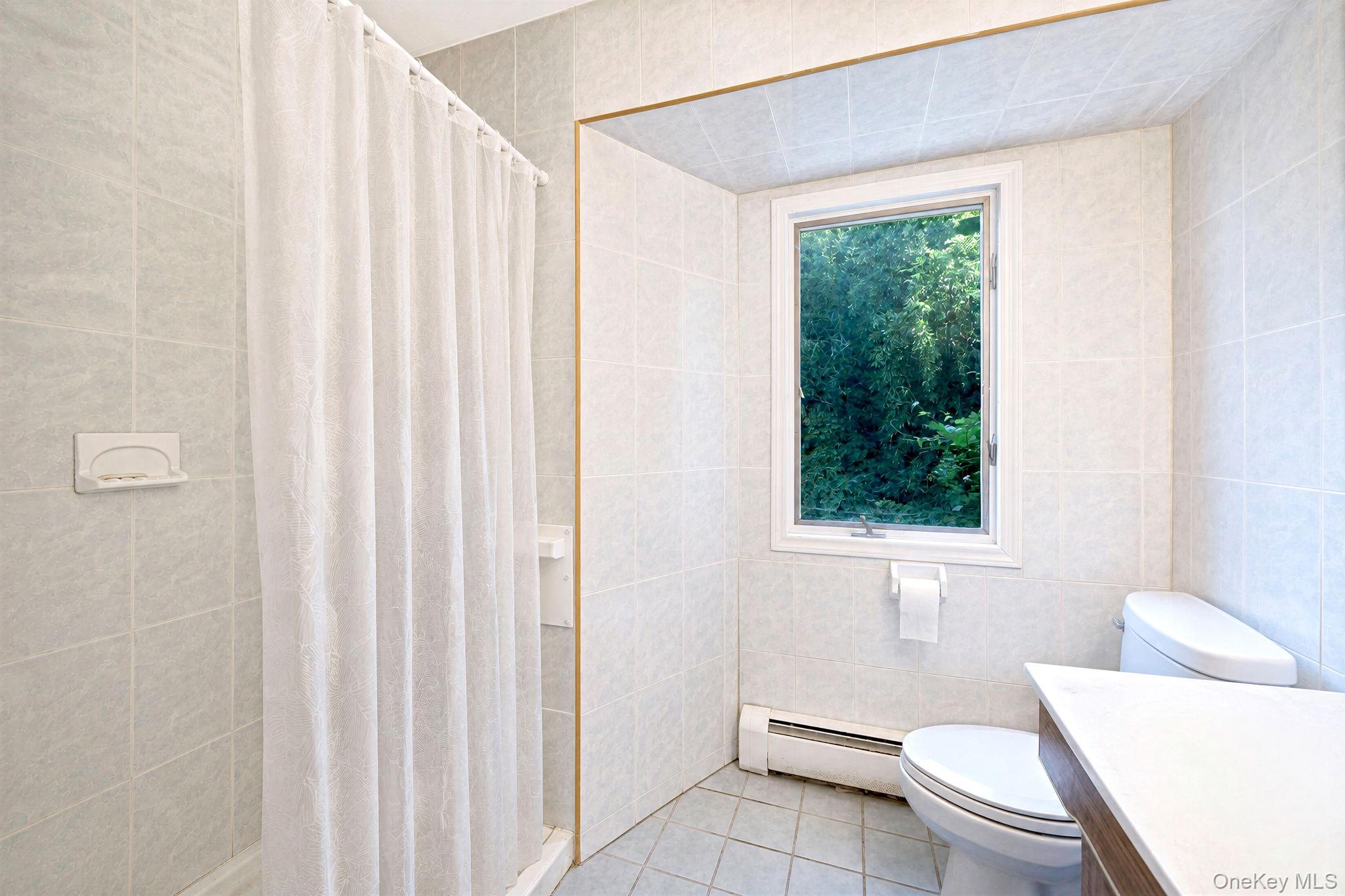 893 Gardiner Drive — photo 30