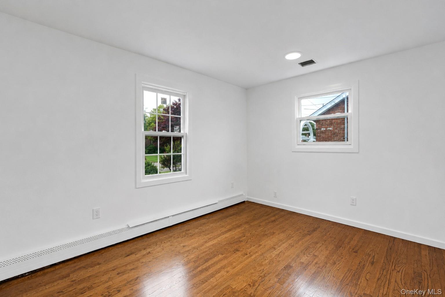 116 Booker Avenue — photo 10