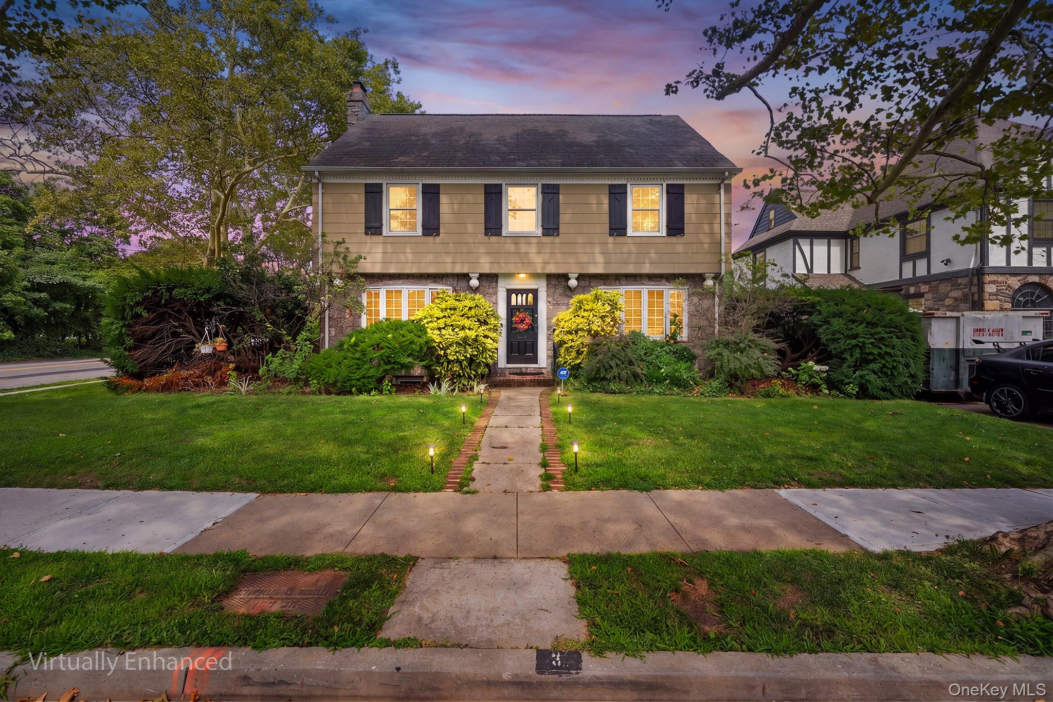 3 Demott Avenue, Rockville Centre