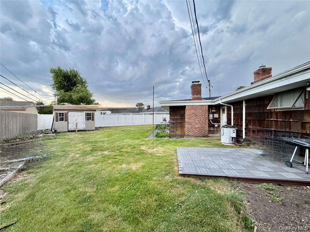 89 Bruce Avenue — photo 22