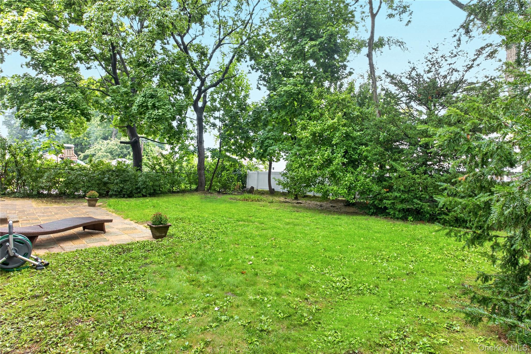 50 Commander Avenue — photo 32