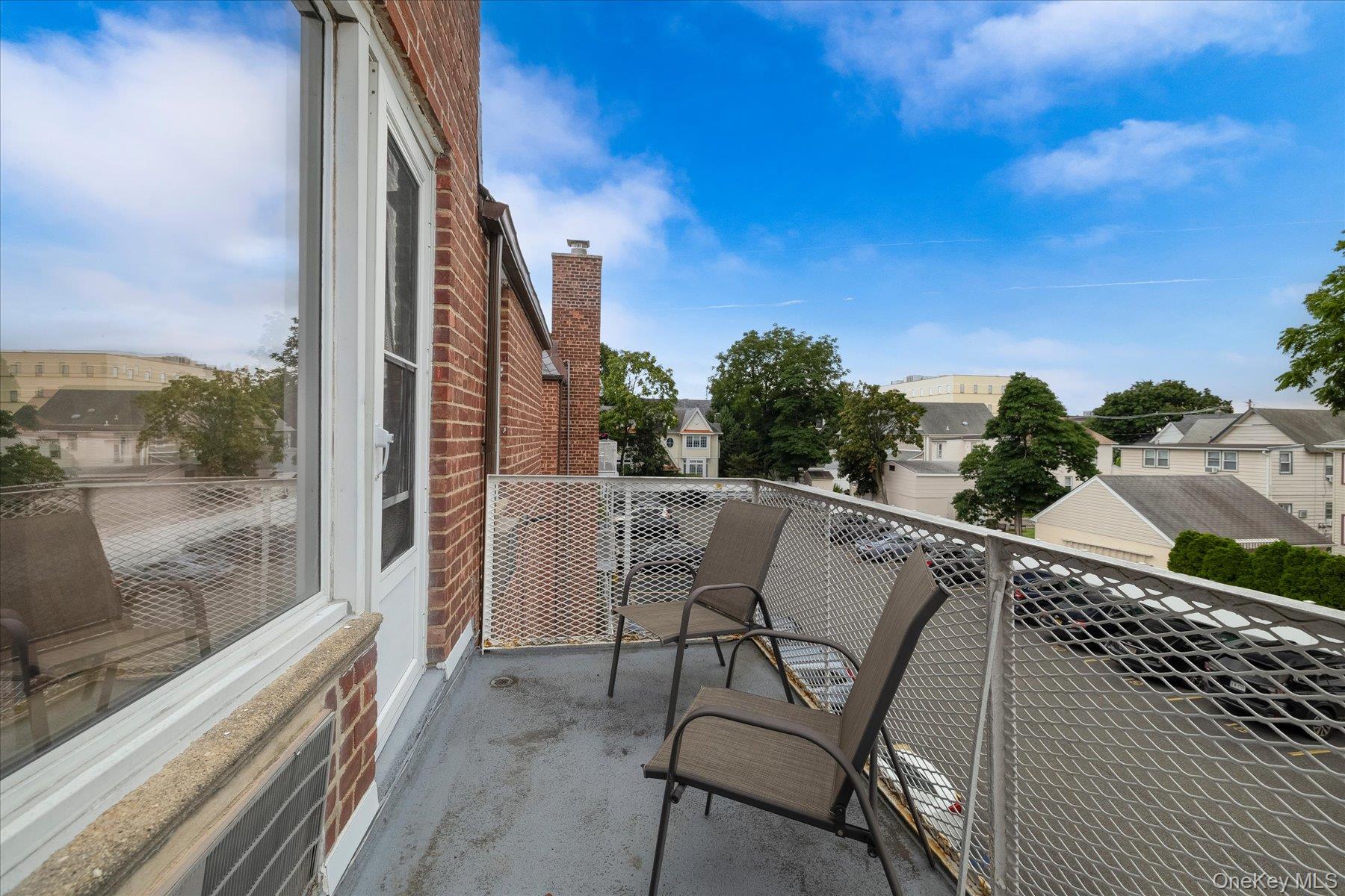 120 Morris Avenue #C9 — photo 17