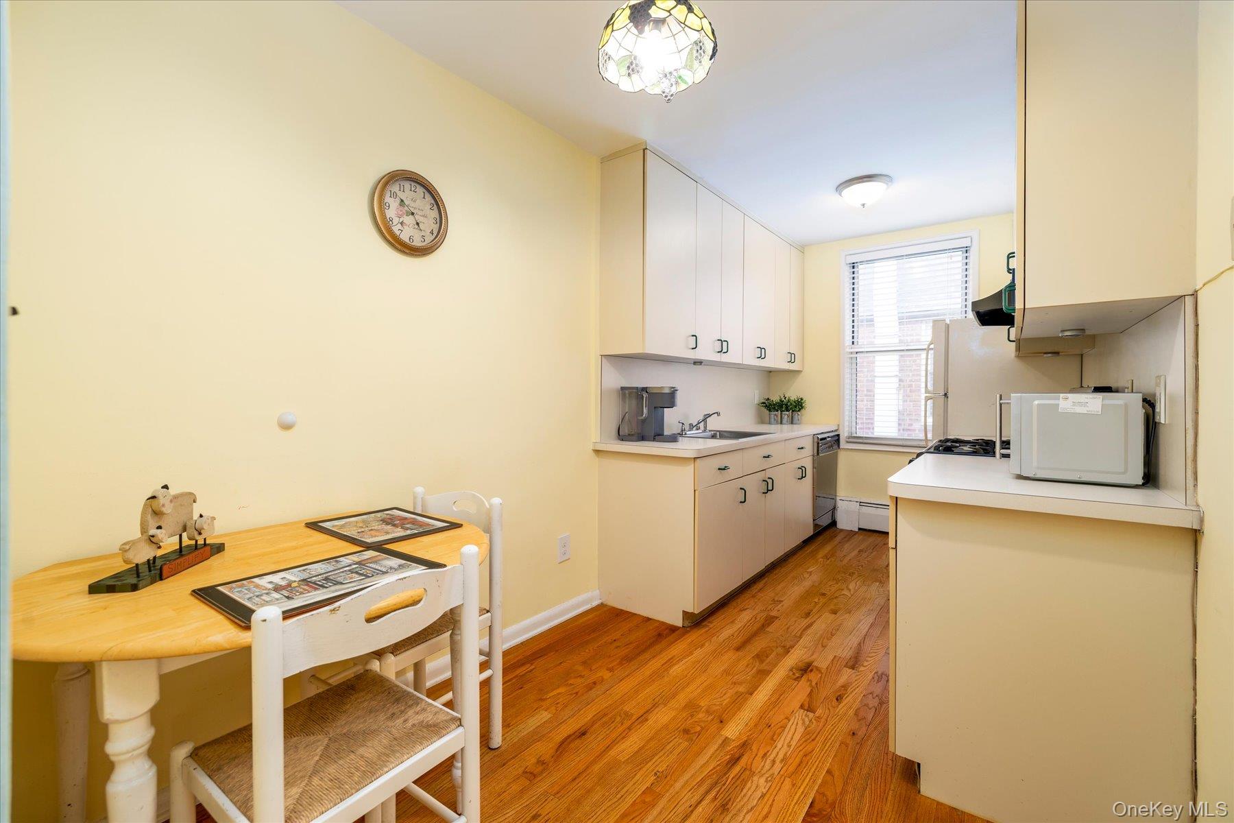120 Morris Avenue #C9 — photo 8