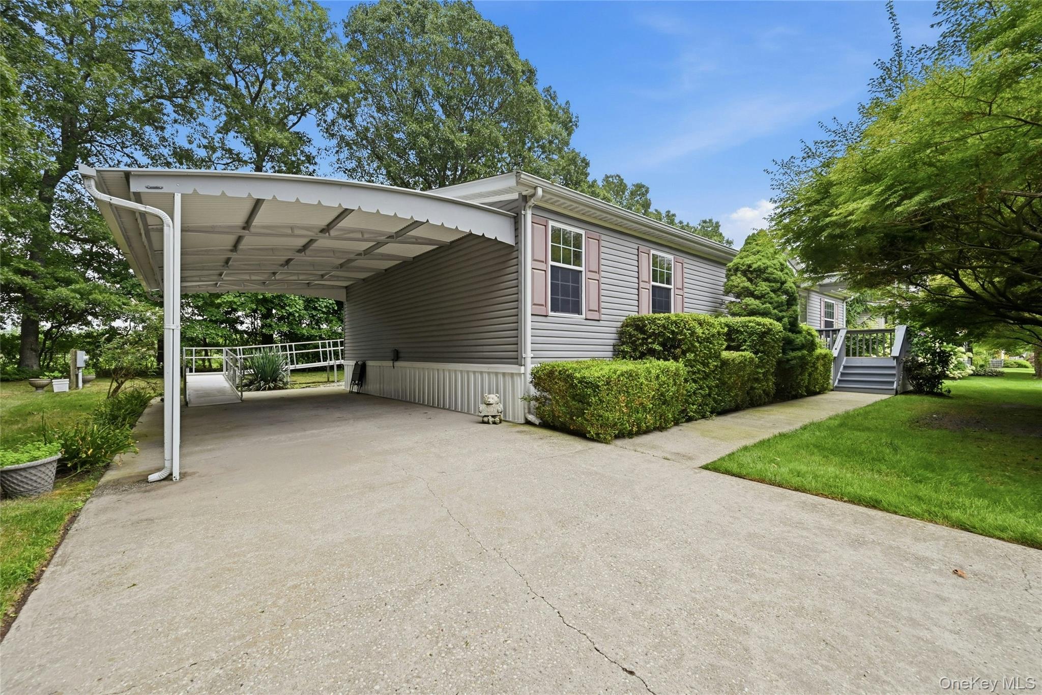 638 Fresh Pond Avenue #320, Calverton