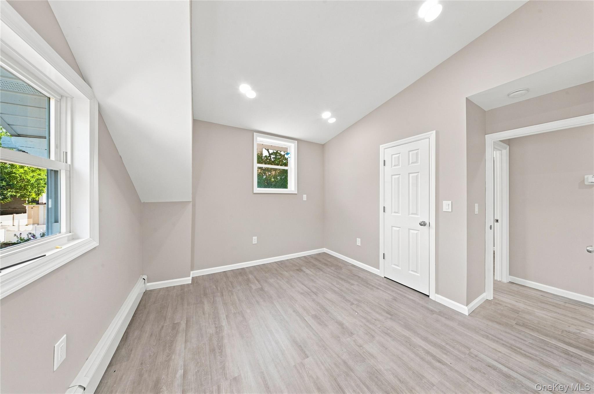 16 West Drive — photo 19