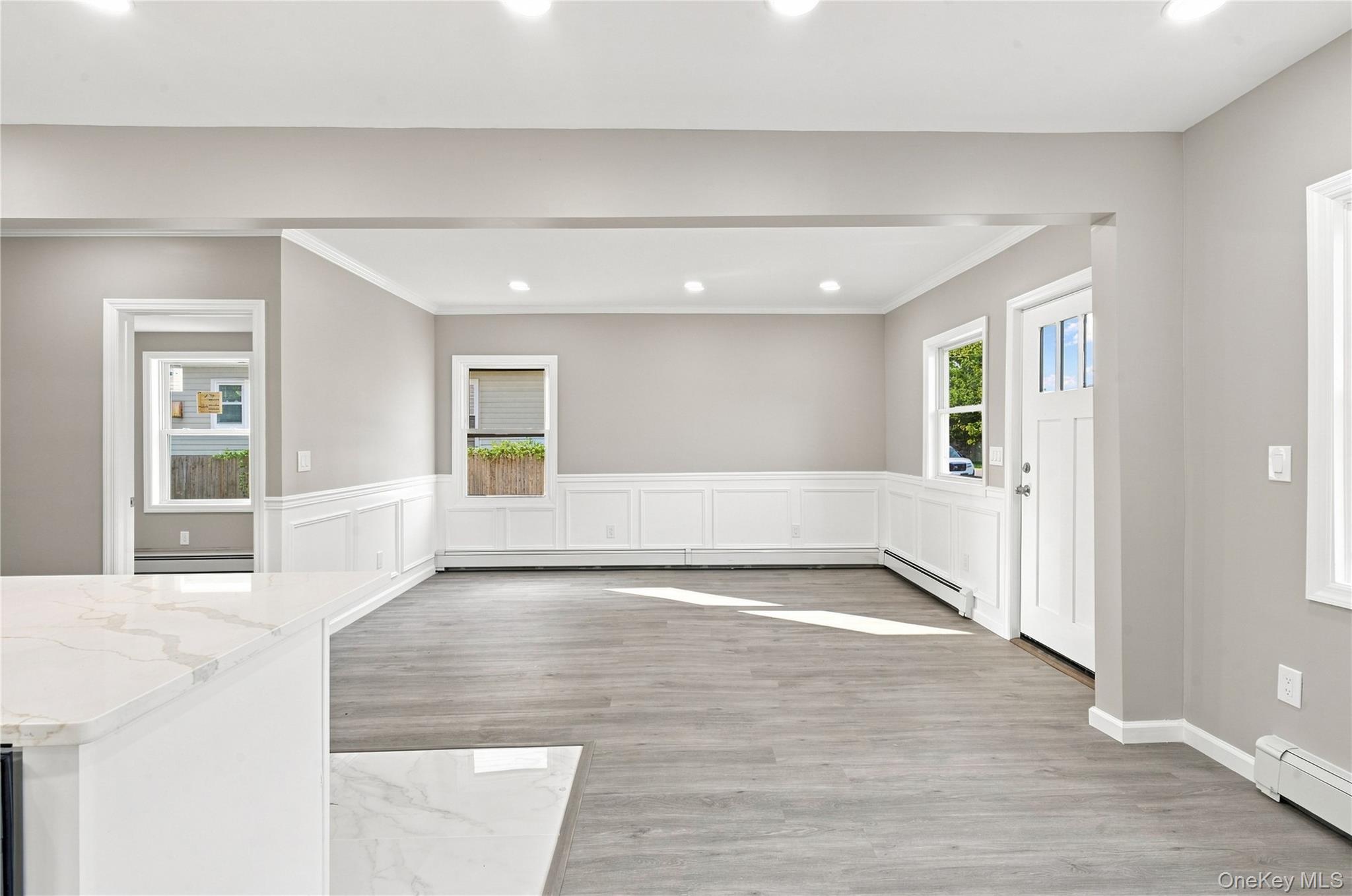 16 West Drive — photo 8