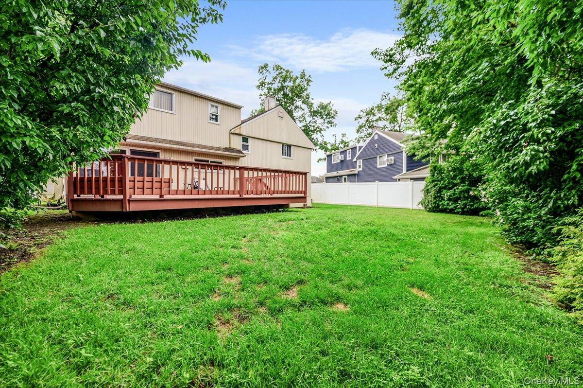 312 Waukena Avenue — photo 20