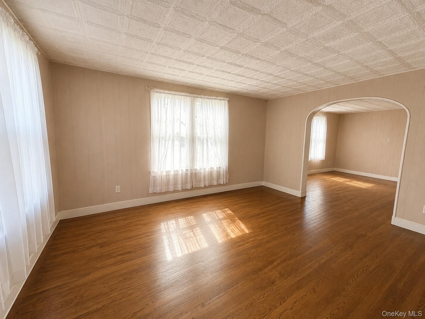 2851 Wilson Avenue — photo 4