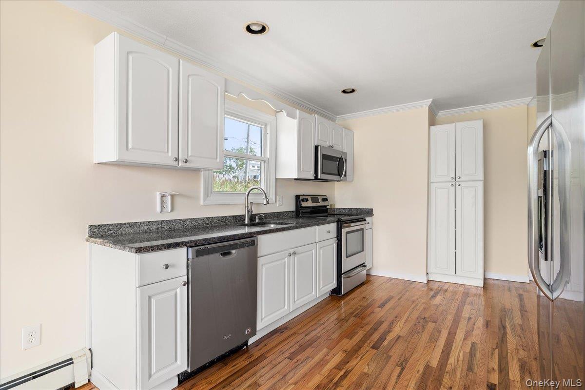 46 Riverdale Avenue — photo 10