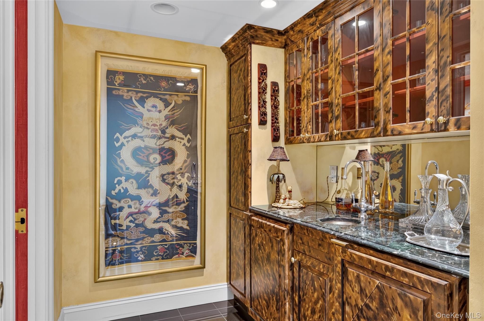 111 Cherry Valley Avenue #PH4 — photo 3