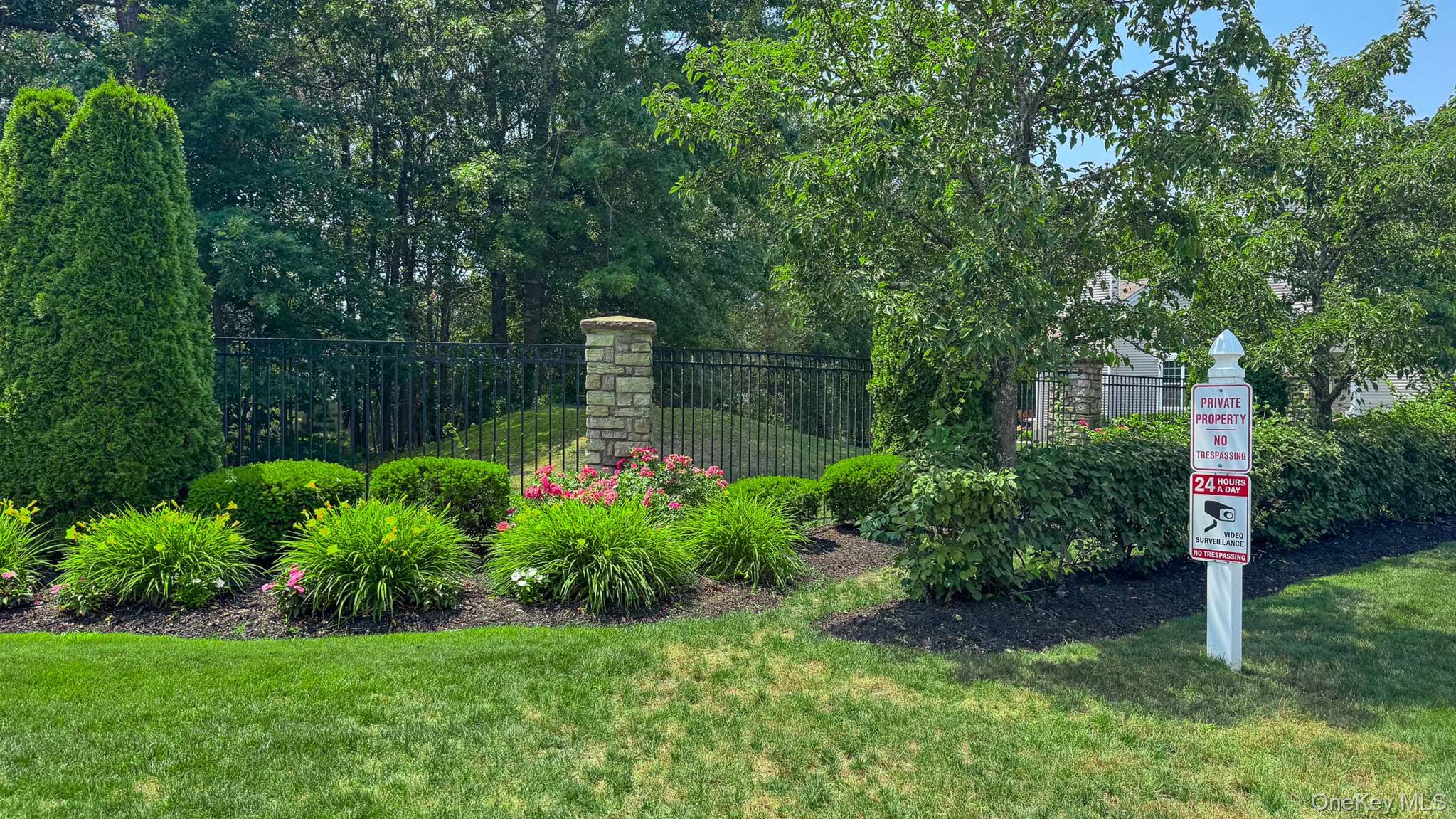 19 Emilie Drive — photo 33