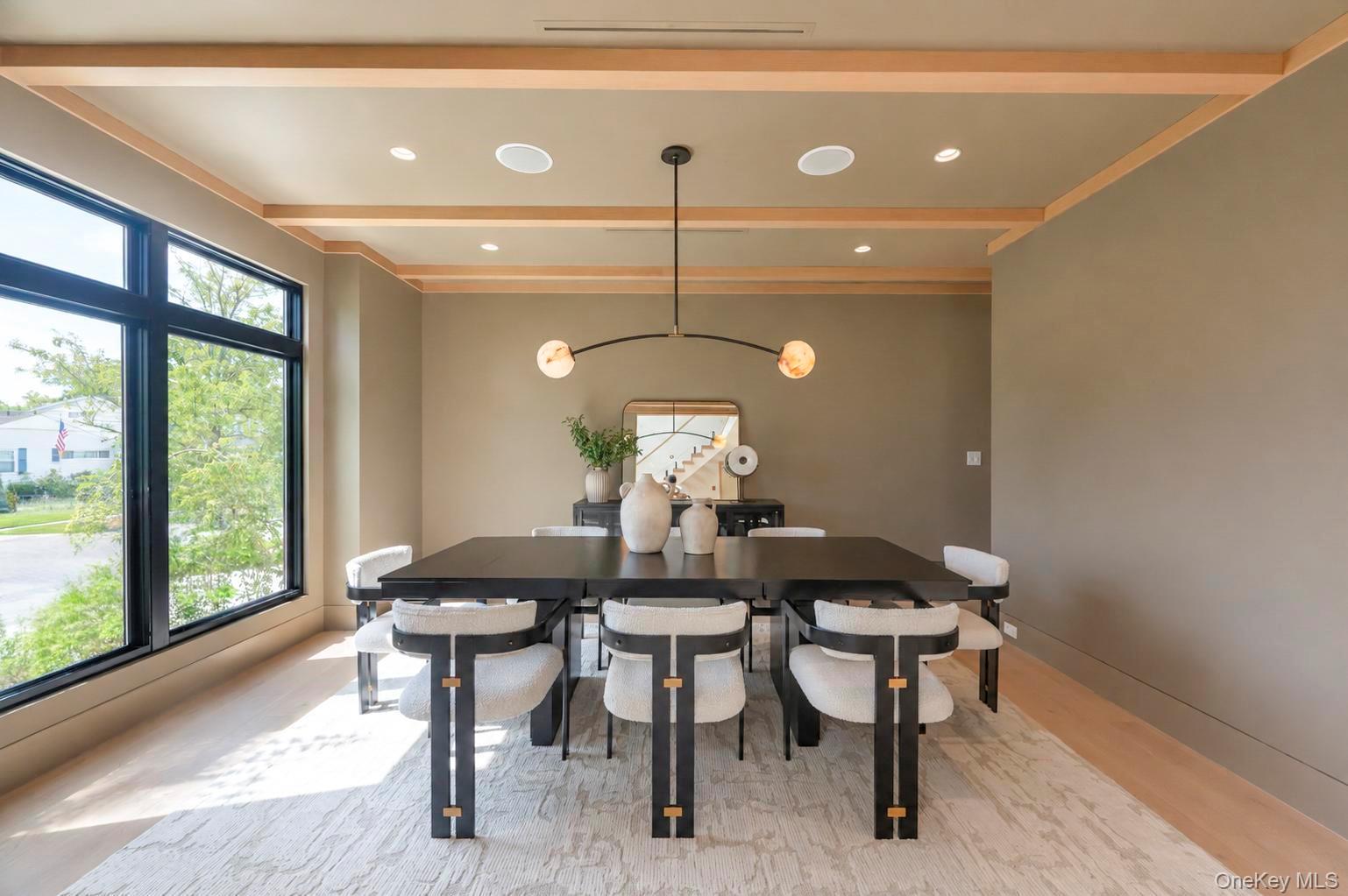 2017 Ladenburg Drive — photo 9