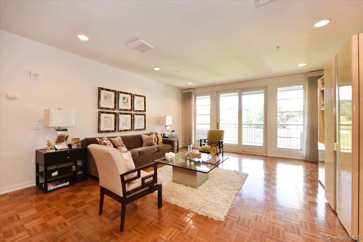 100 Harbor View Drive #117 — photo 9