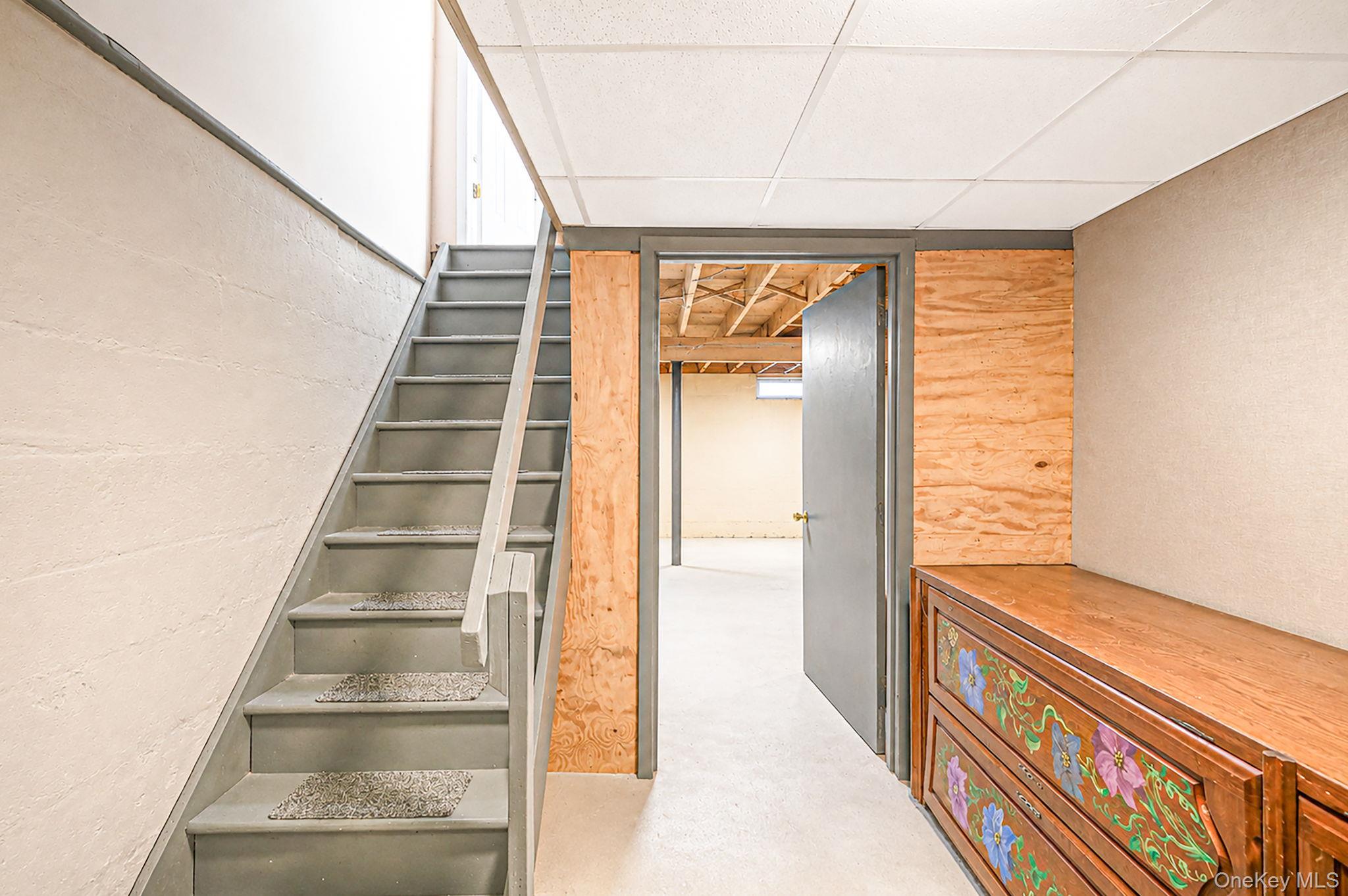 96 Oak street — photo 37