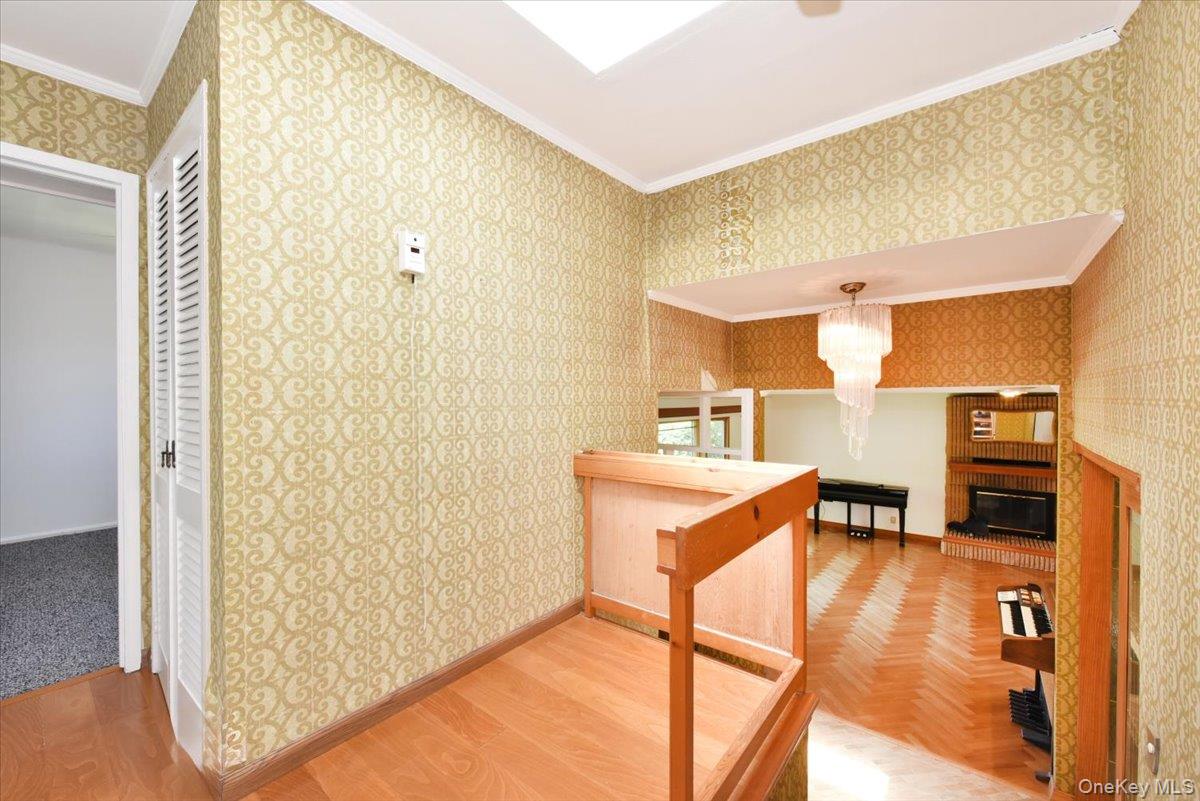 12 Leonard Road — photo 23