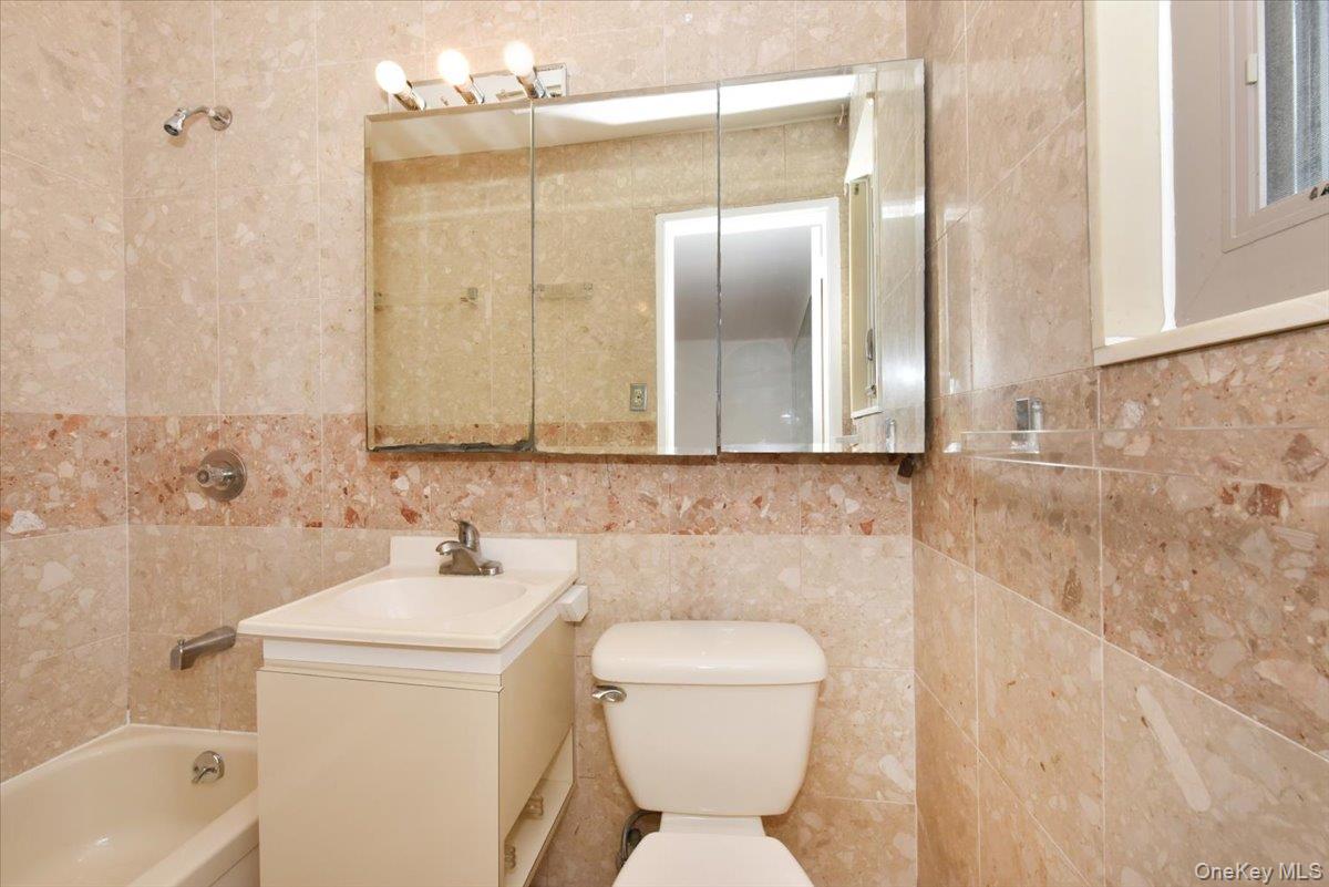 12 Leonard Road — photo 26