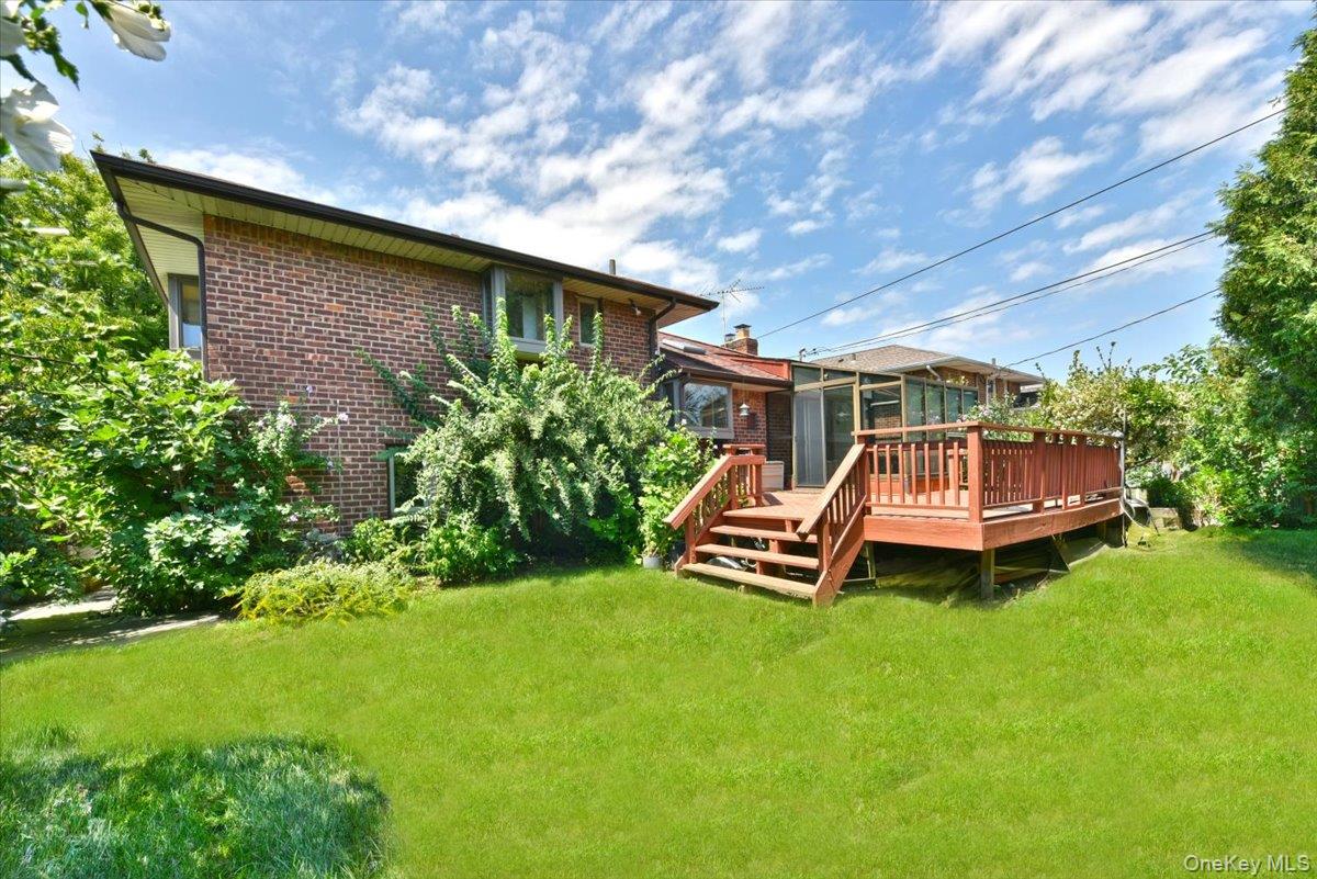 12 Leonard Road — photo 35