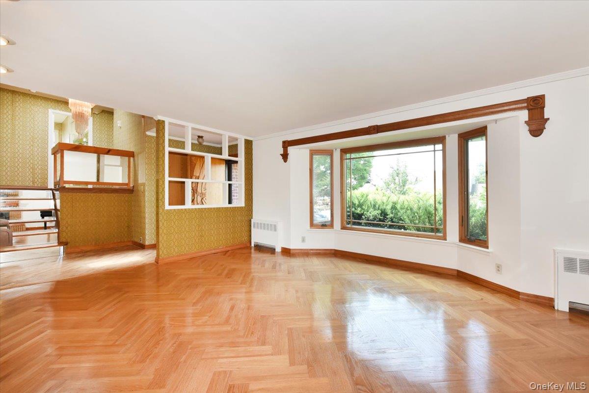 12 Leonard Road — photo 8