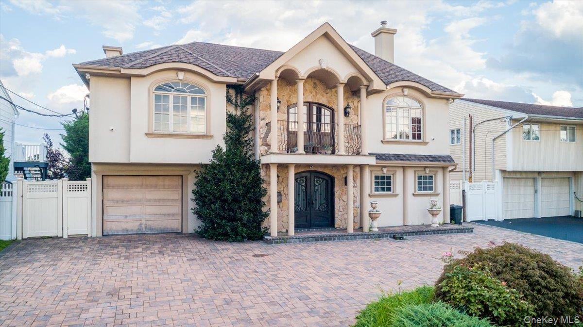 2829 Judith Drive, Bellmore