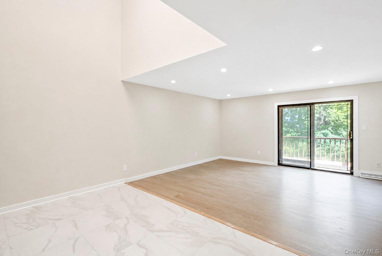 95 Windsor Gate Drive — photo 16