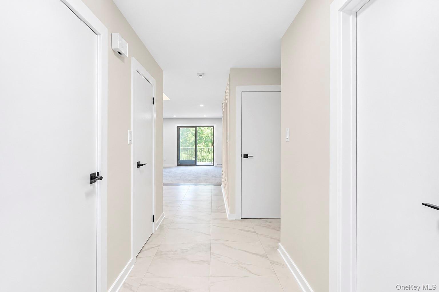 95 Windsor Gate Drive — photo 7