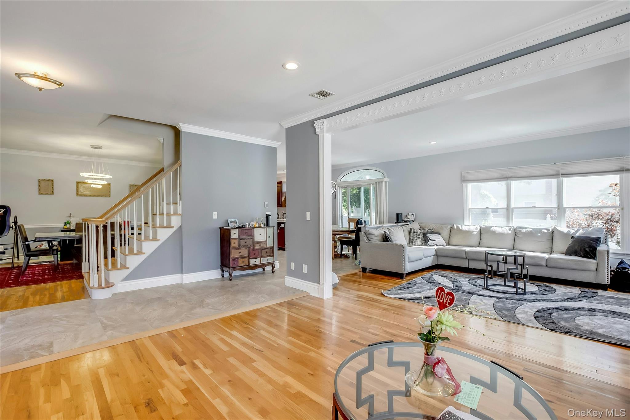 11 Raphael Boulevard — photo 6