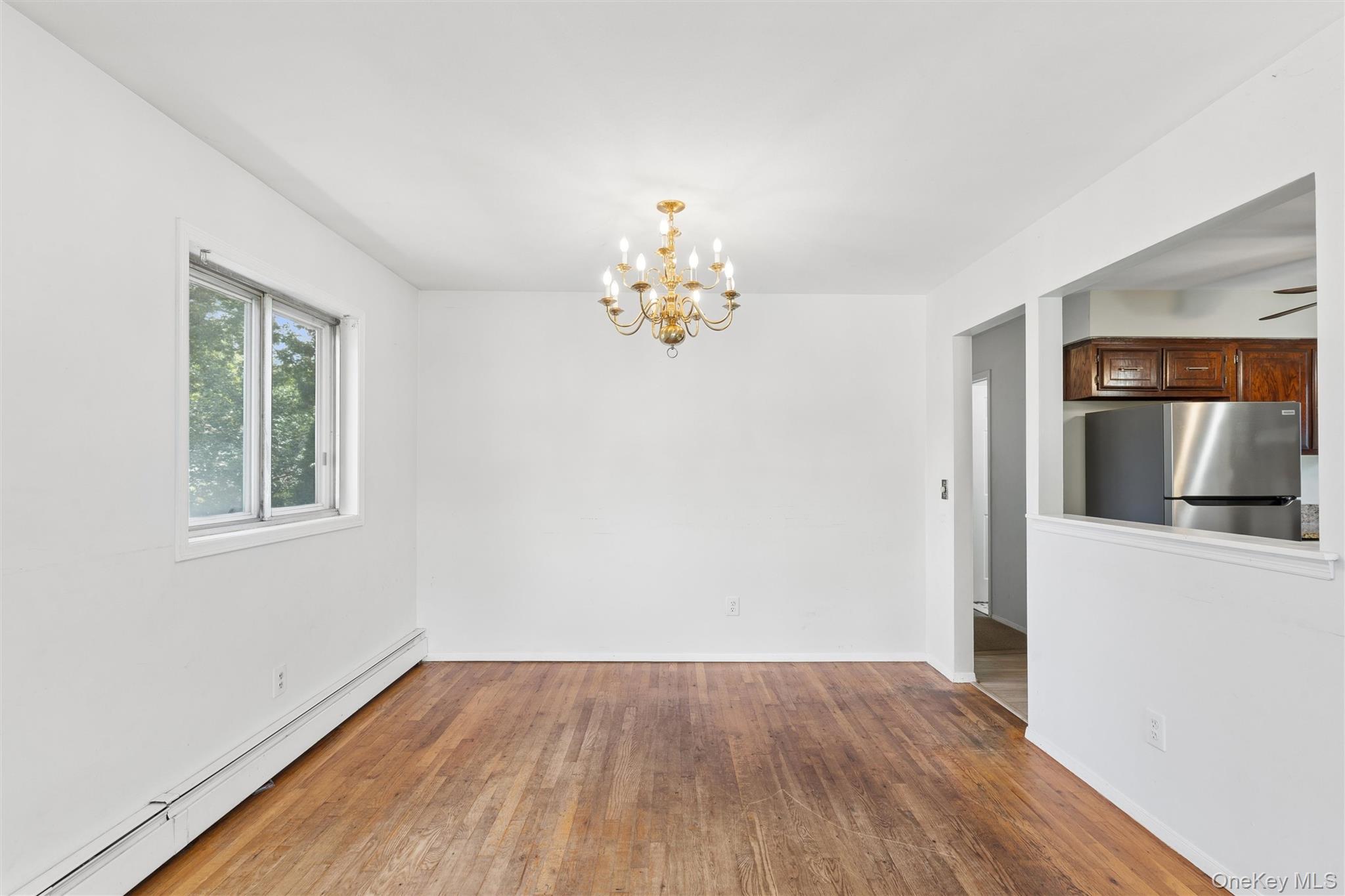 1928 Gormley Avenue — photo 12