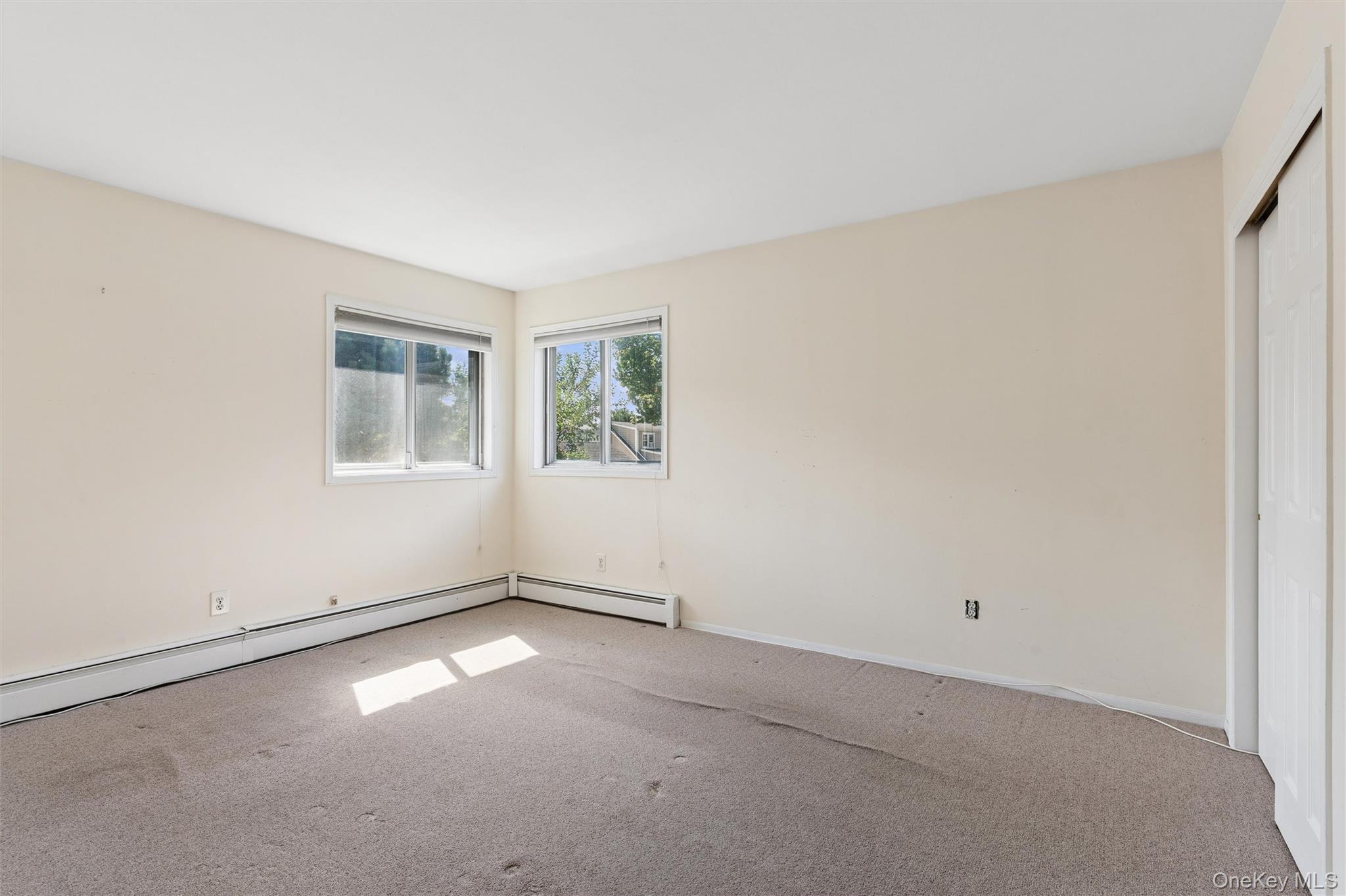 1928 Gormley Avenue — photo 14