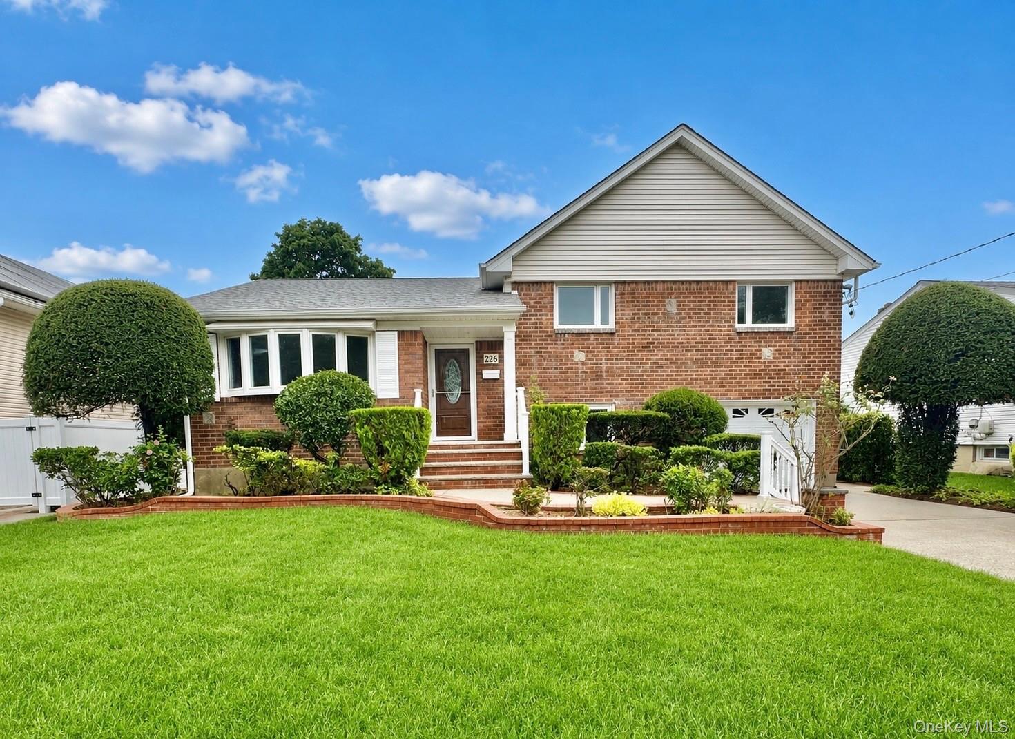 226 Vincent Drive, East Meadow