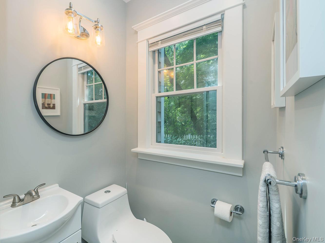 150 Franklin Avenue — photo 17