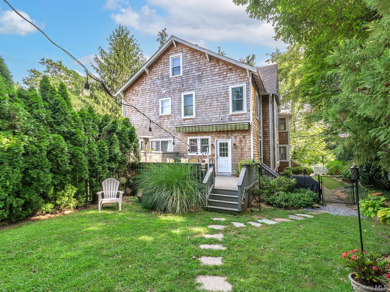 150 Franklin Avenue — photo 27