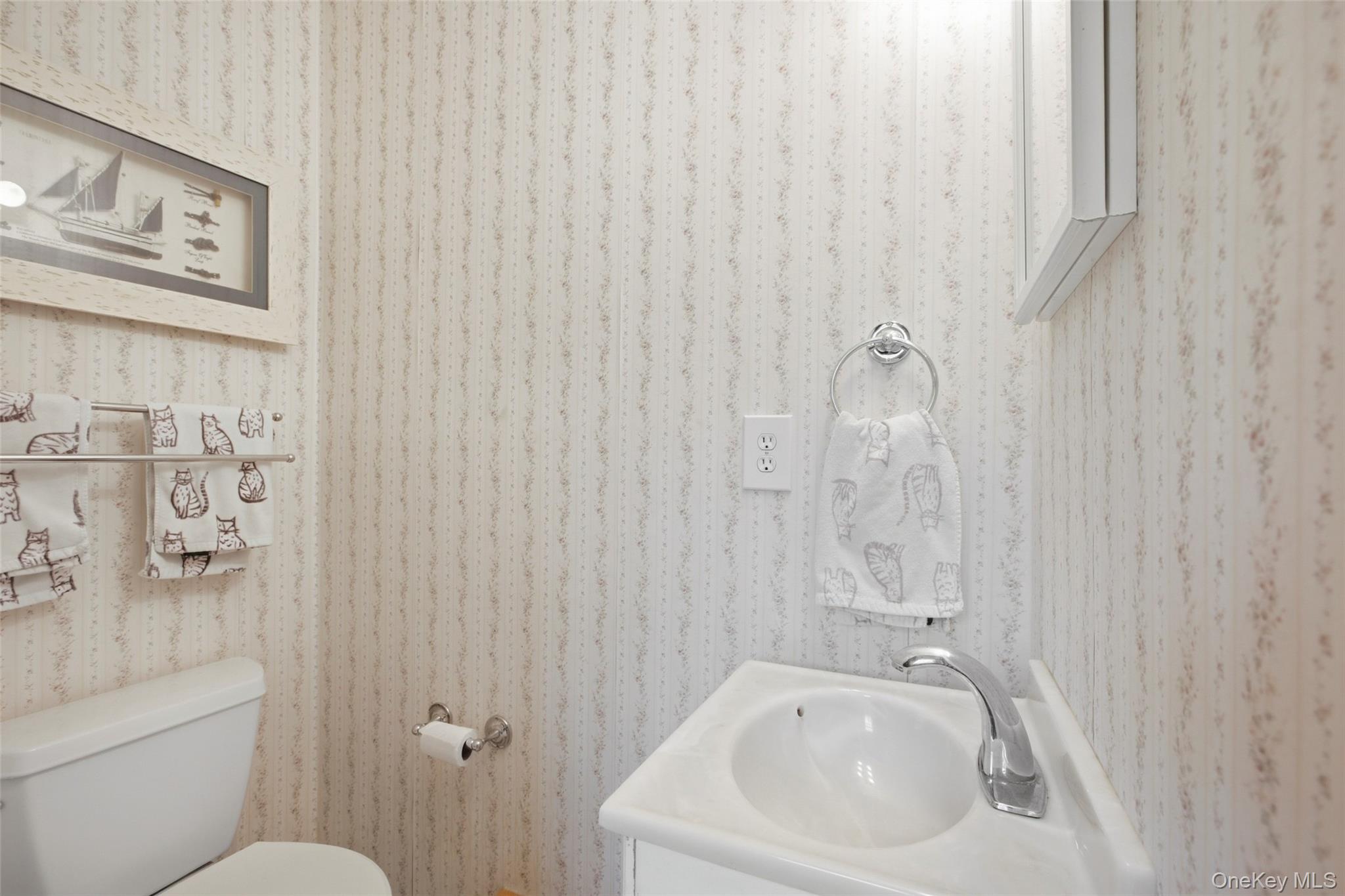 6 Stuyvesant Circle — photo 17
