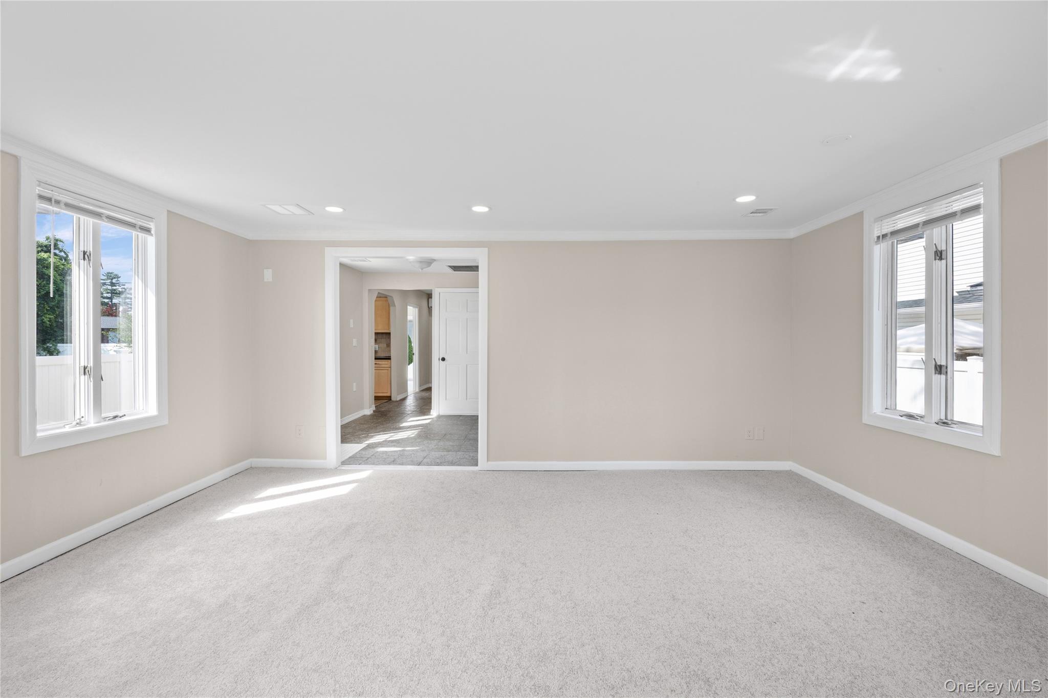 31 Cherry Avenue — photo 10