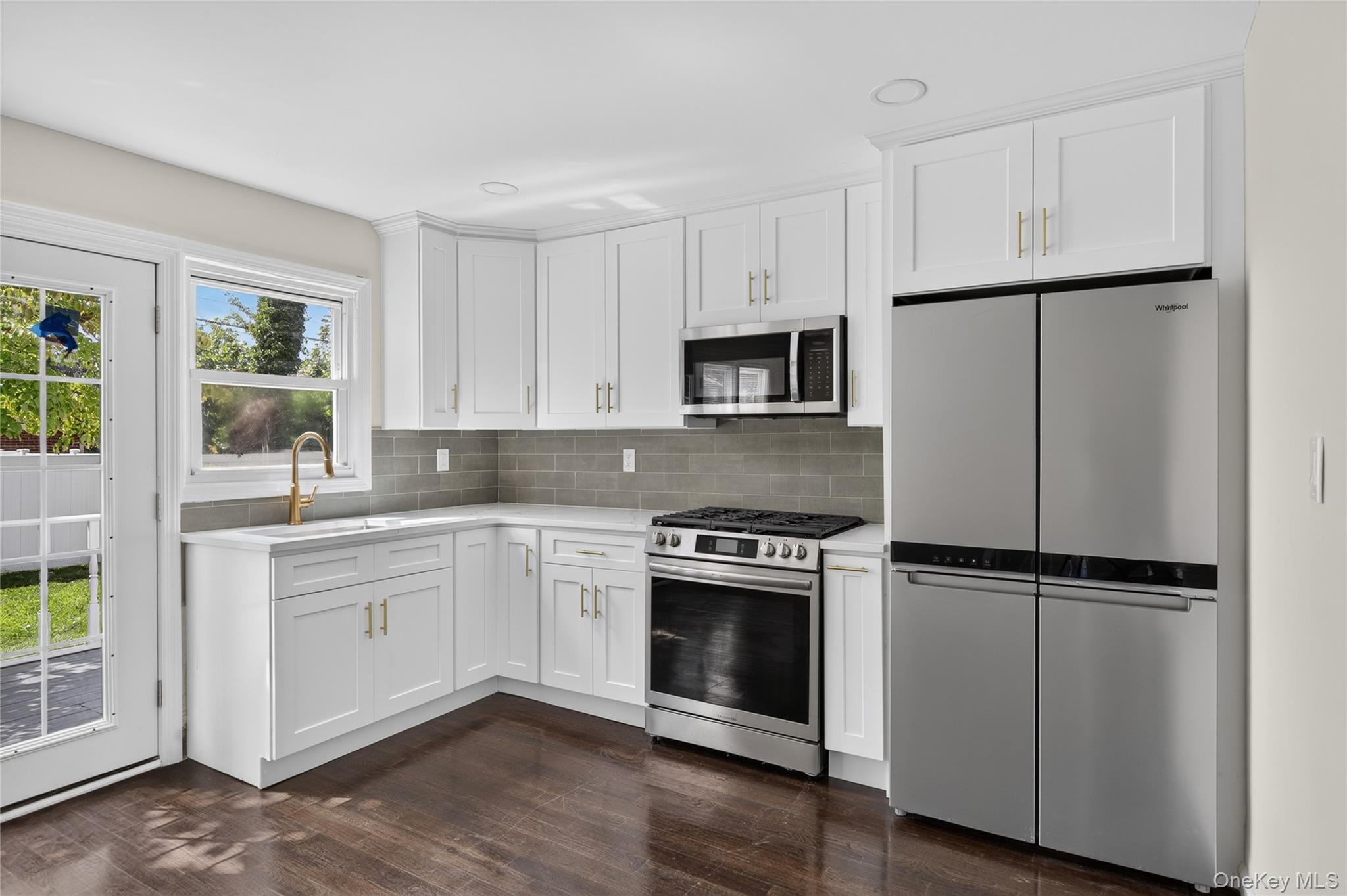 343 Sylvan Lane — photo 5