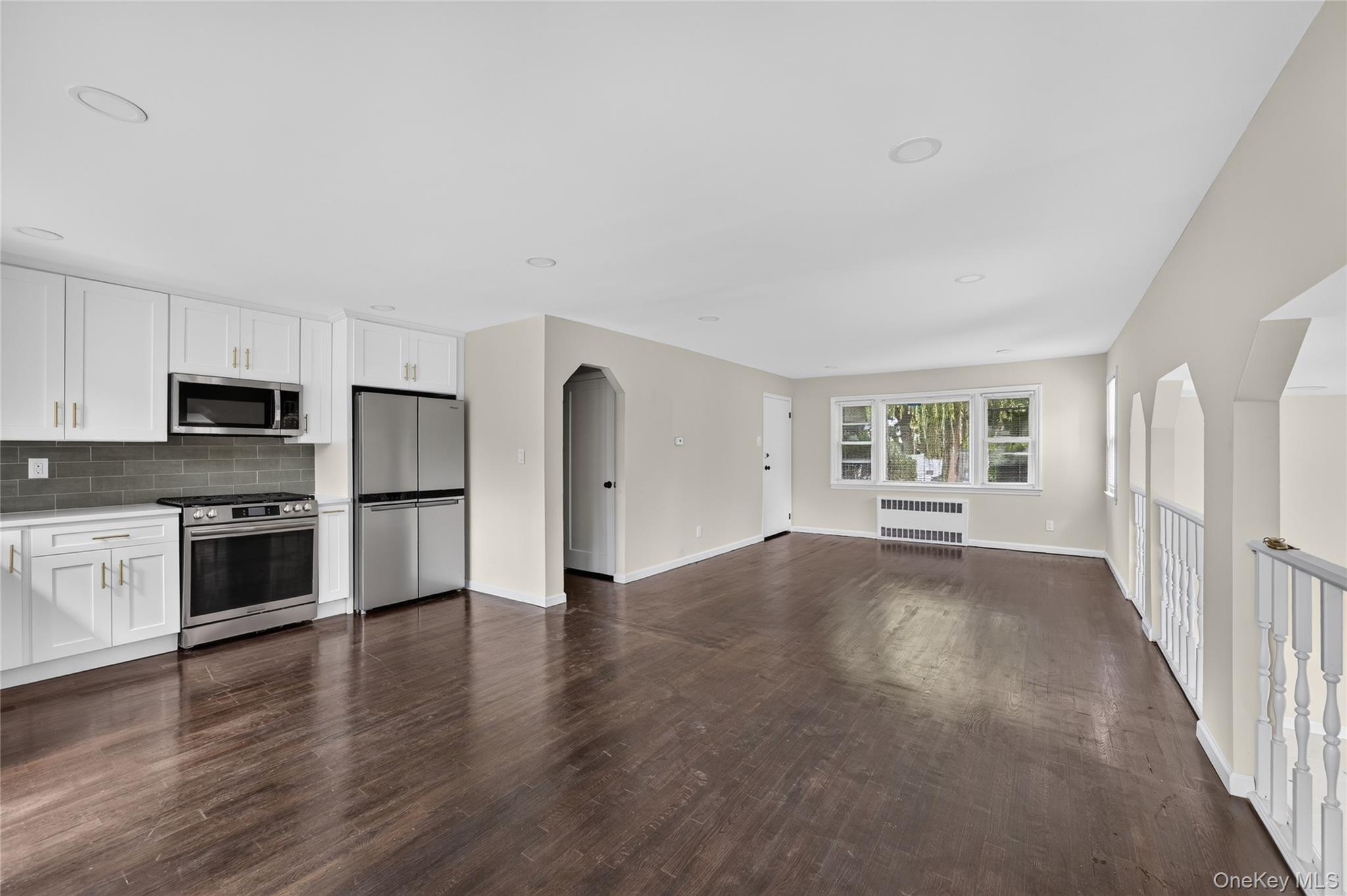 343 Sylvan Lane — photo 6
