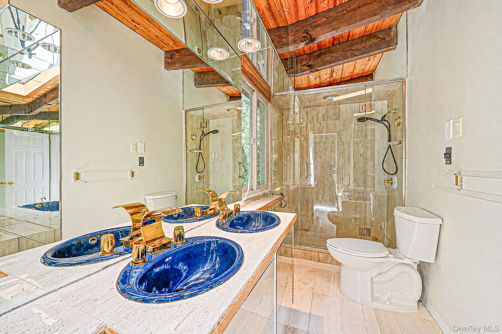 135 Oakside Drive — photo 40