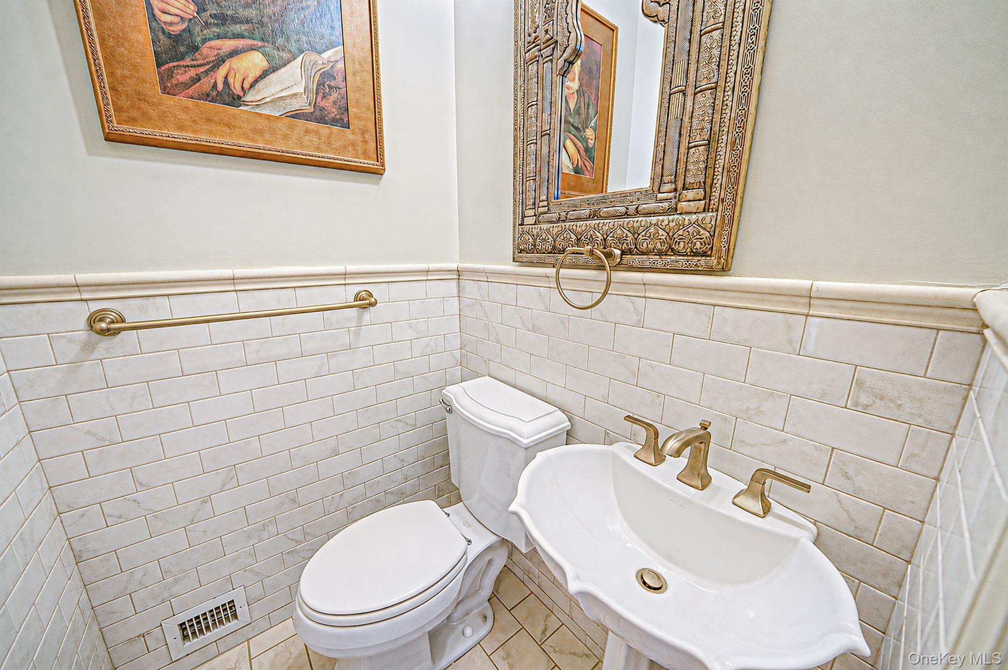 135 Oakside Drive — photo 42