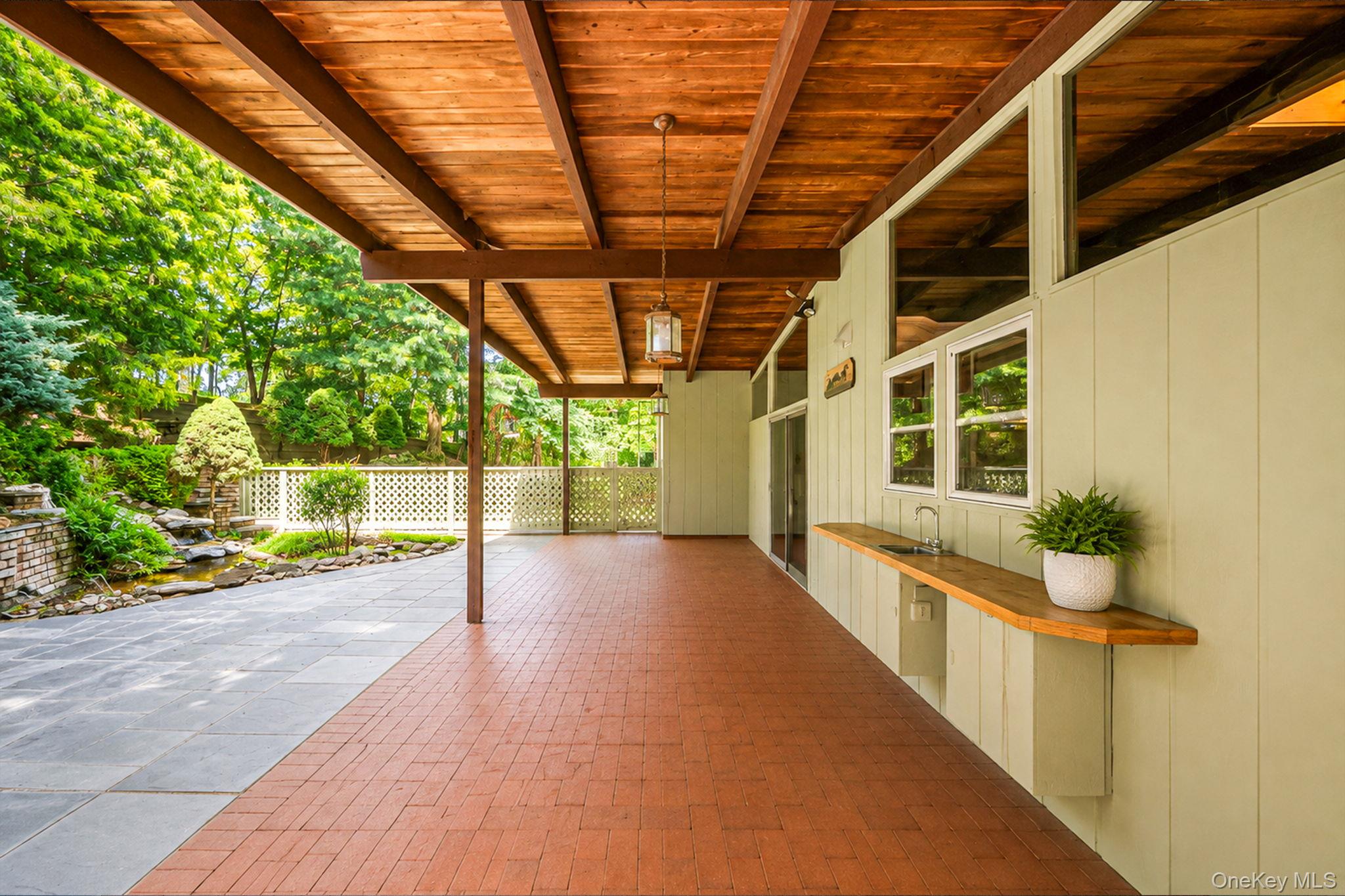 135 Oakside Drive — photo 8