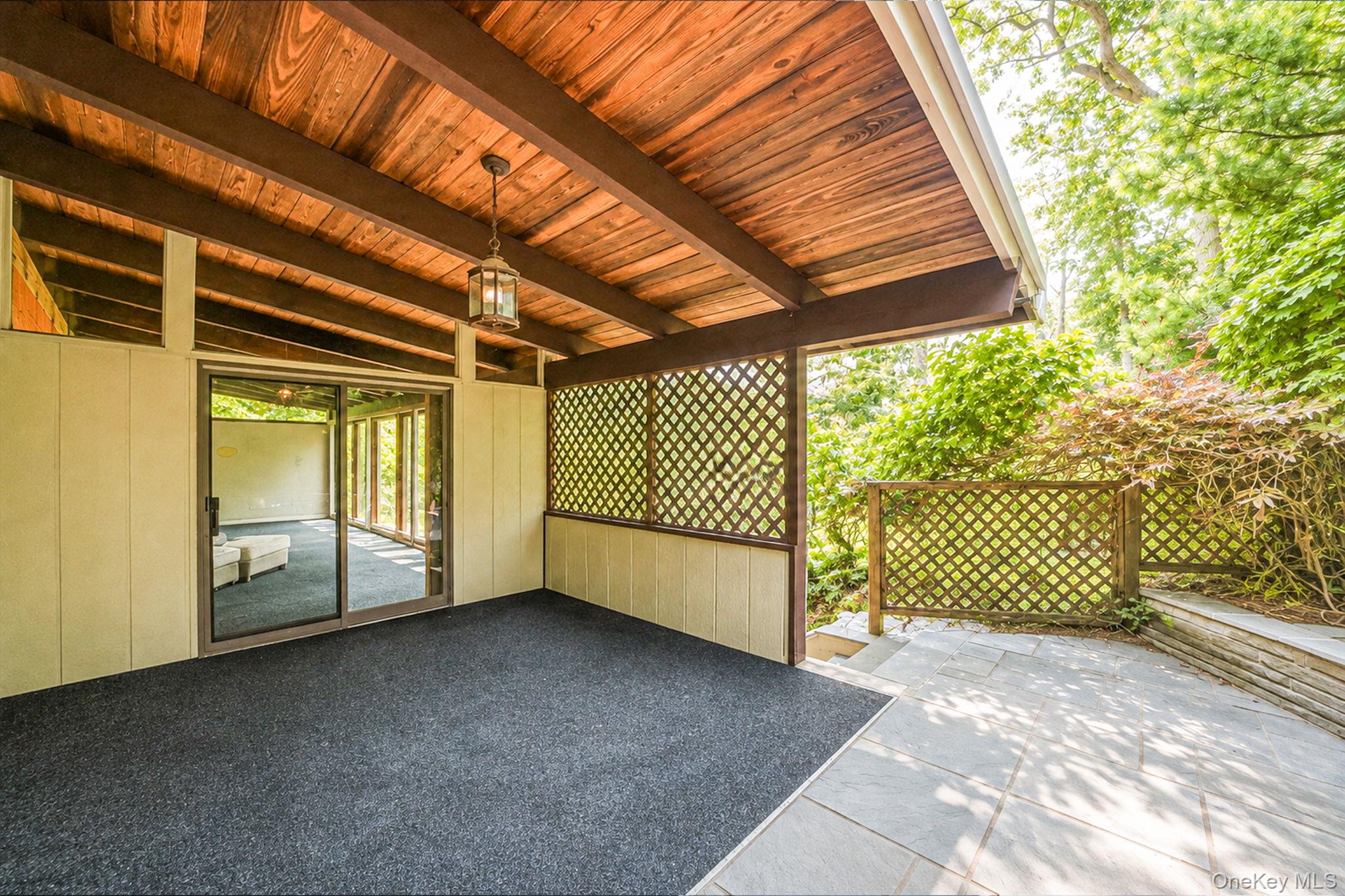 135 Oakside Drive — photo 10