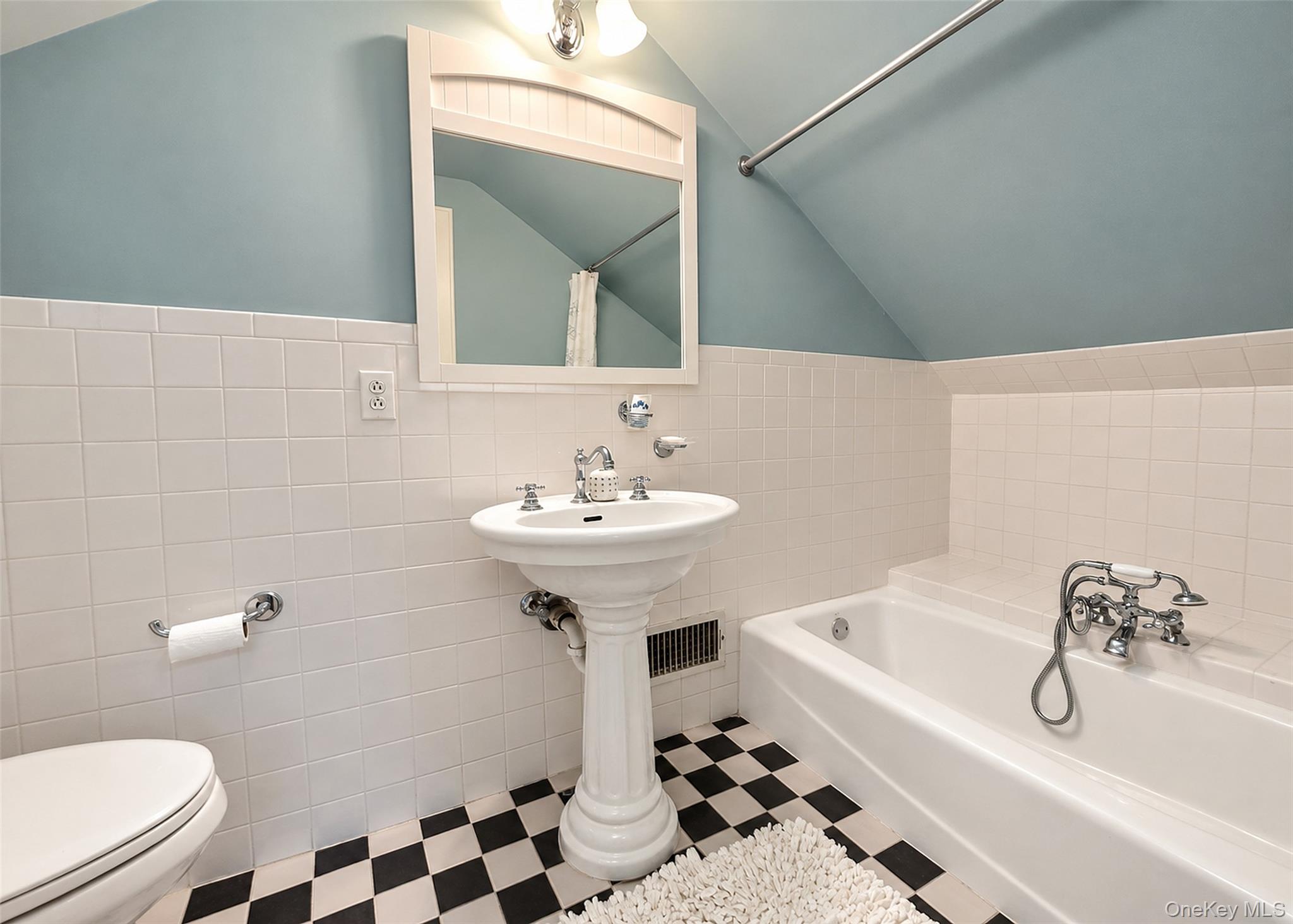 259 Astor Drive — photo 39