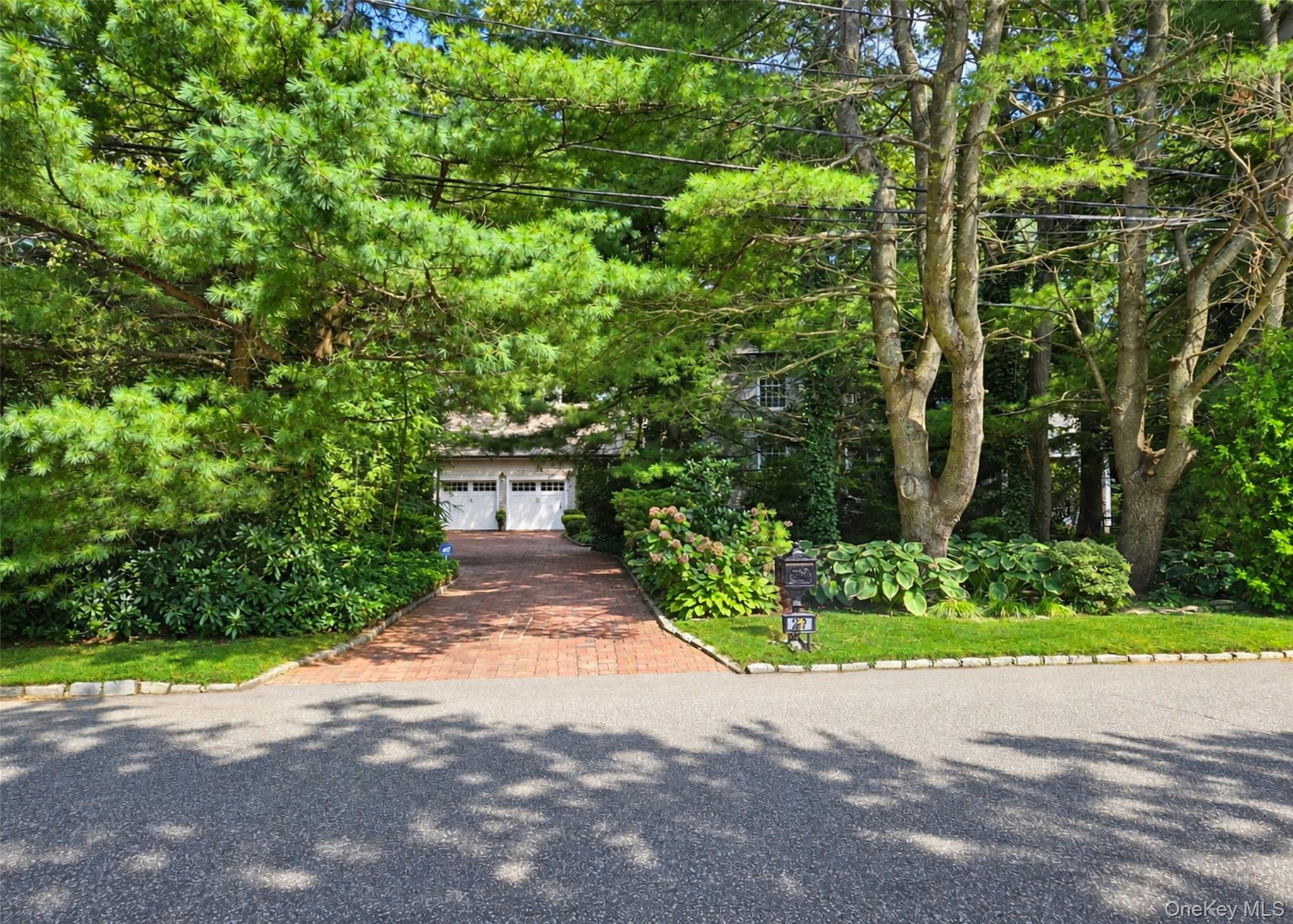 259 Astor Drive — photo 4