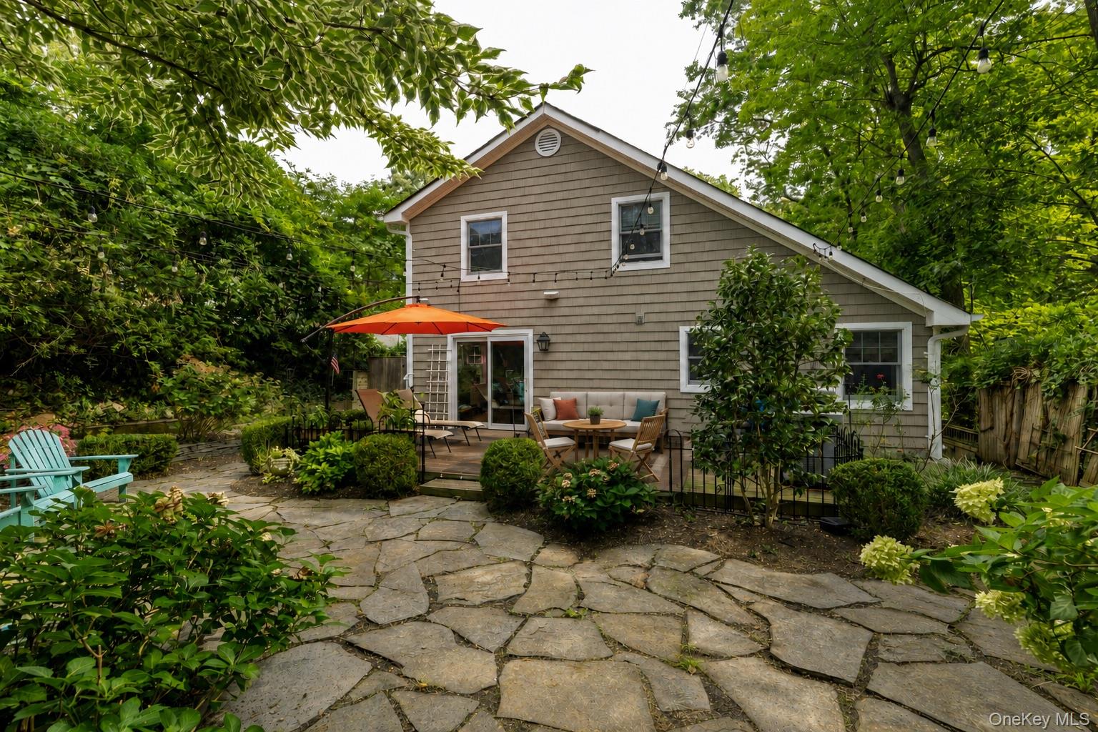 18 Walnut Avenue — photo 19