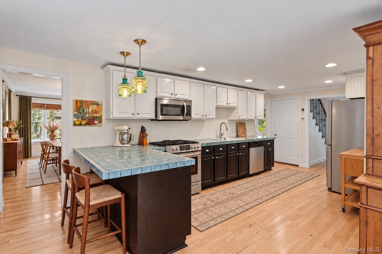 18 Walnut Avenue — photo 7