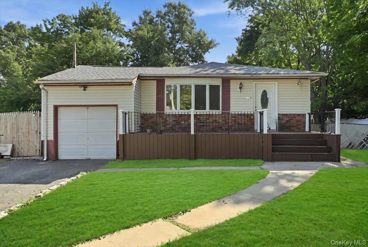 1127A Bay Shore Avenue #A, Bay Shore