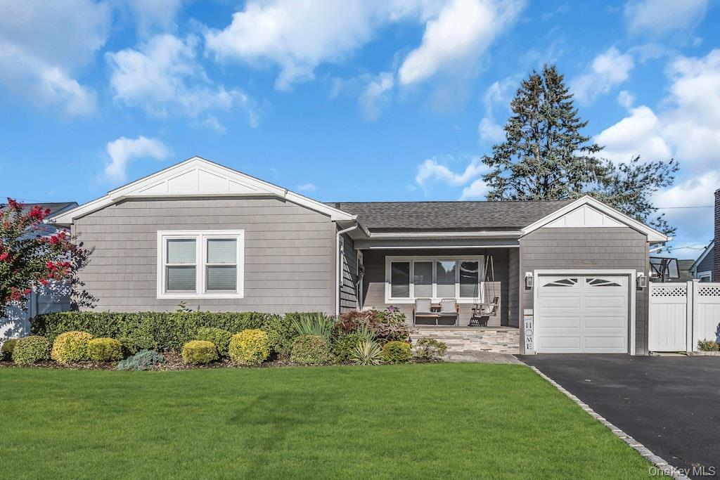 782 Norman Drive, North Bellmore