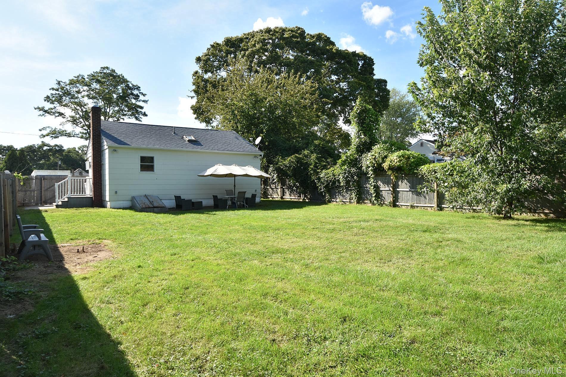71 John Drive — photo 11