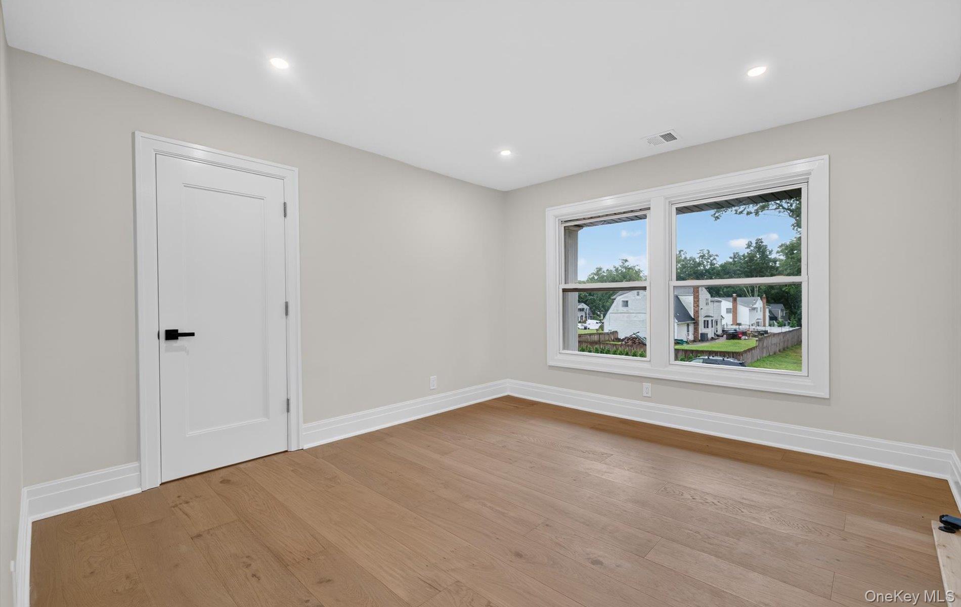 71 Wichard Boulevard — photo 32