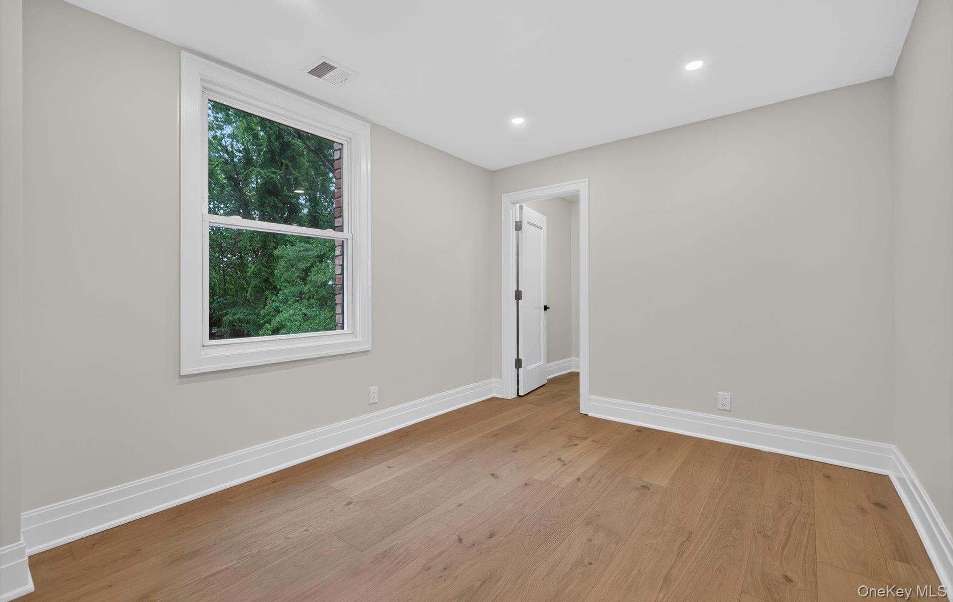 71 Wichard Boulevard — photo 35