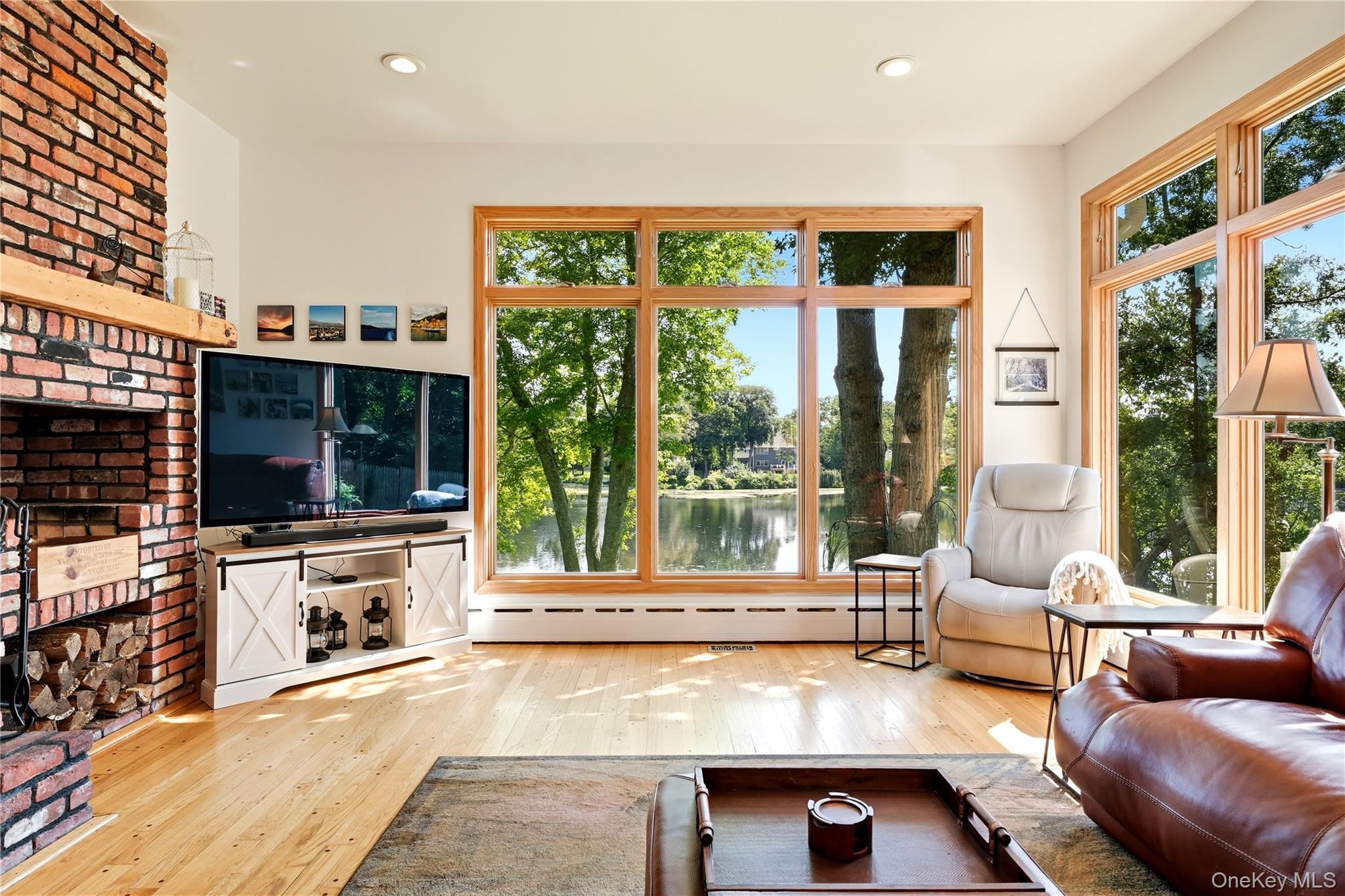 107 Lake Shore Drive — photo 13