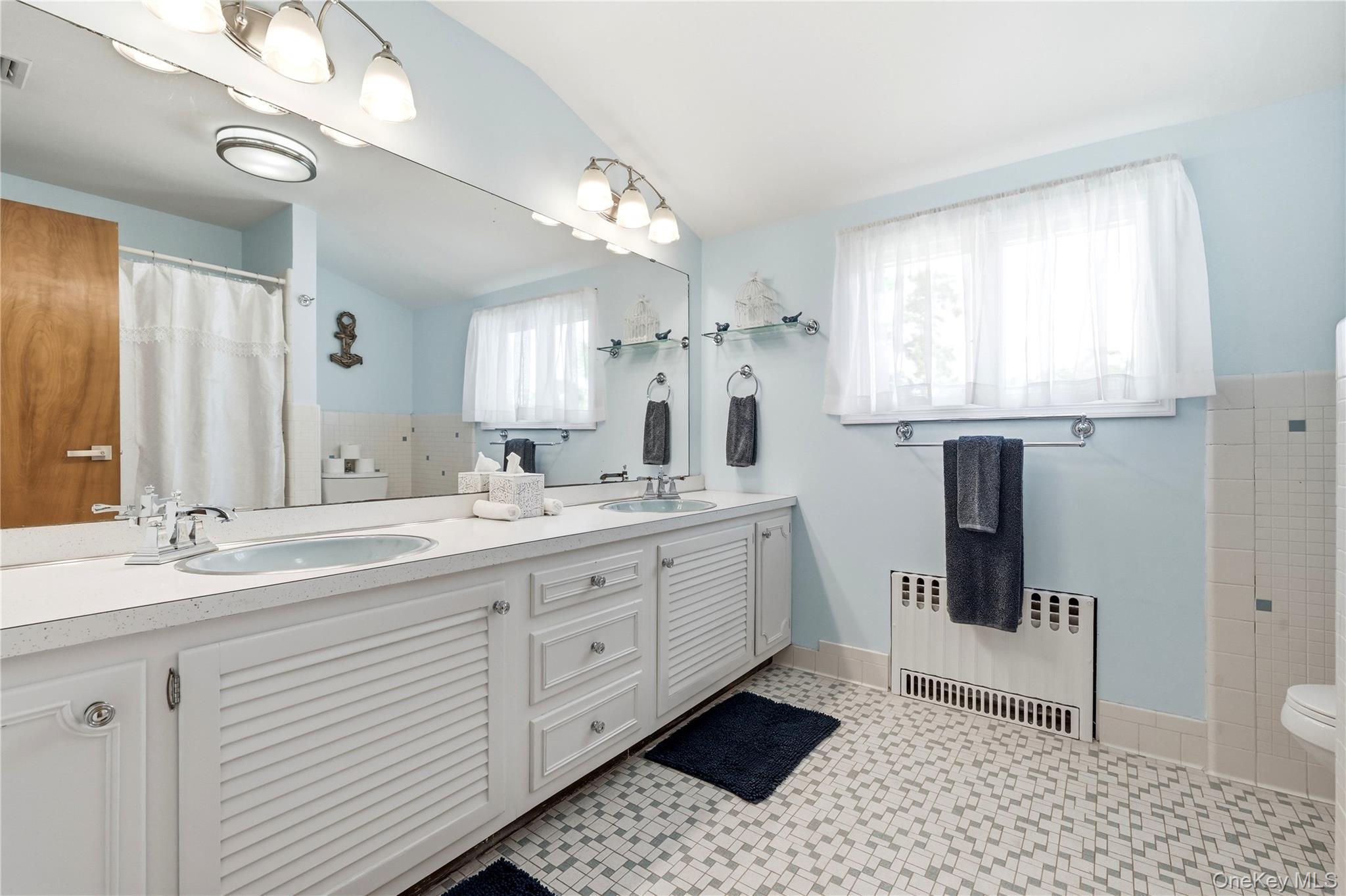 107 Lake Shore Drive — photo 31